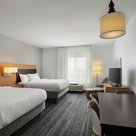 ทาวน์เพลส สวีท อาเมส Hotel เอมส์ ภายนอก รูปภาพ